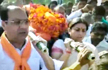 Smriti Irani lends shoulder to mortal remains of murdered close aide in Amethi